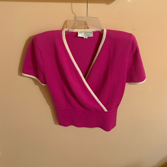 St. John Collection by Marie Gray Vintage Hot Pink V-Neck Sweater Top - Picture 1 of 3